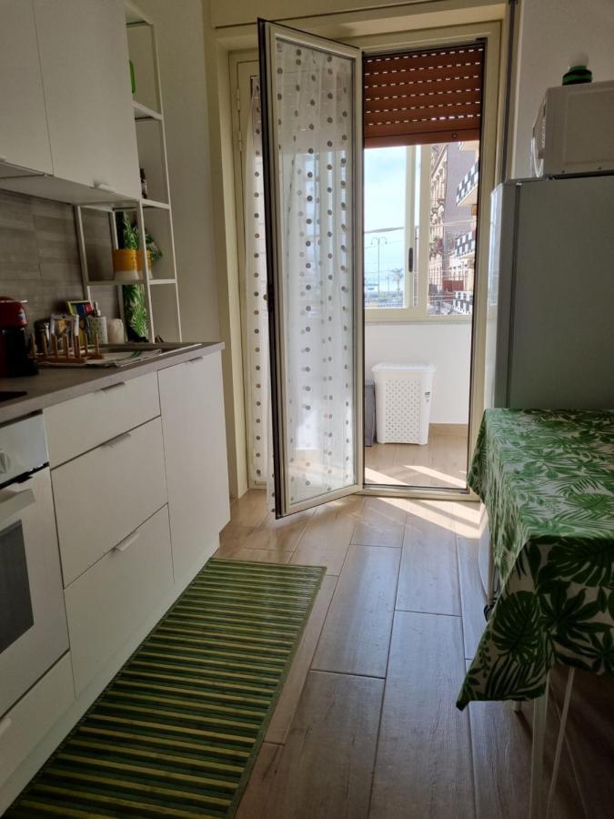 Apartment Happy